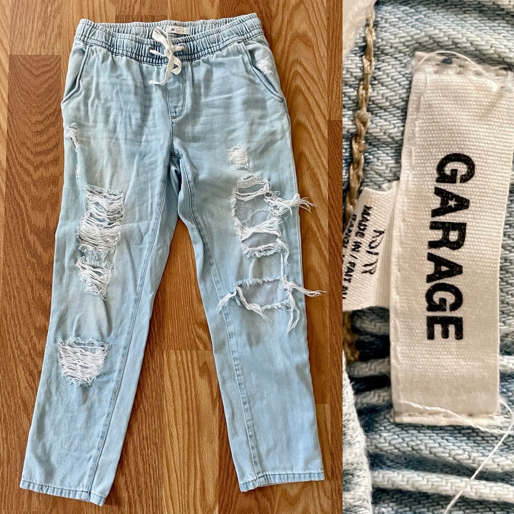 GARAGE Light Wash ELASTIC WAIST Distressed JEANS Size XS